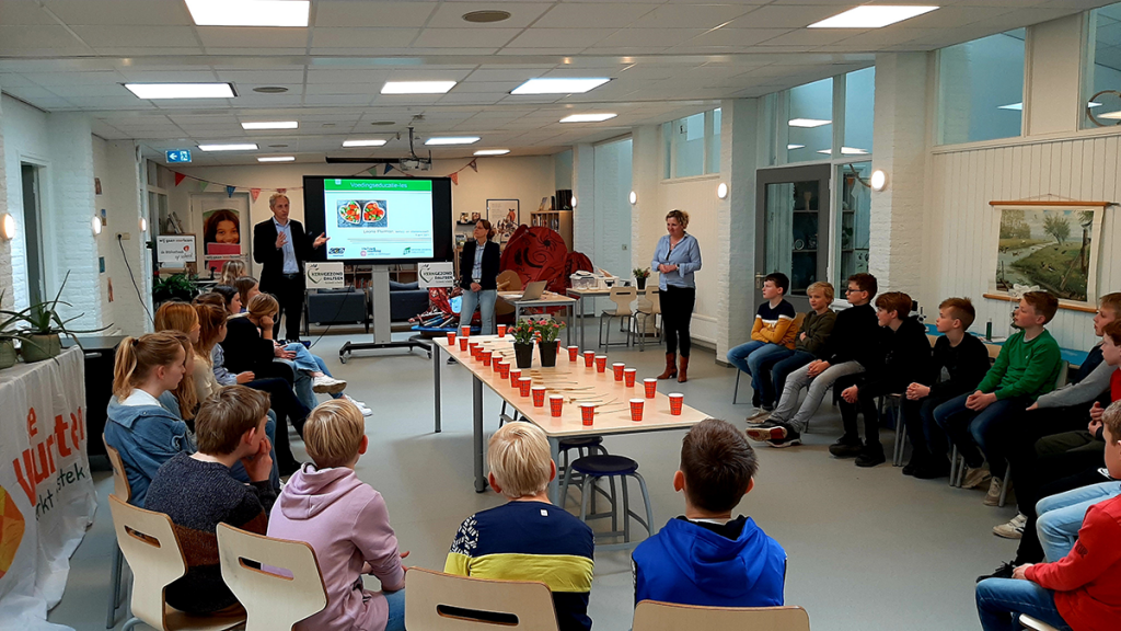Kick-off ‘Kerngezond schoolaanbod’ met voedingsles
