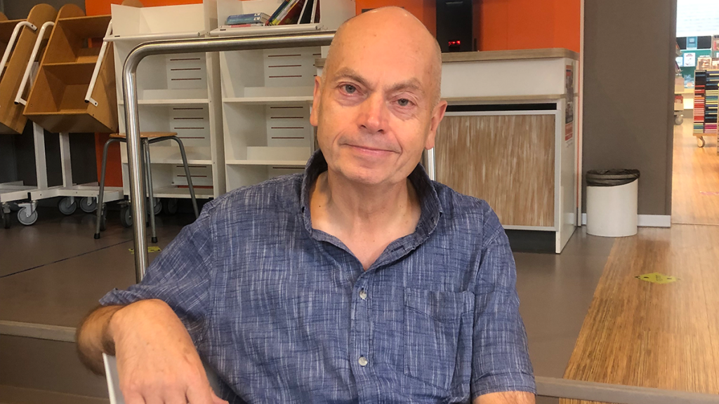 De digitale held van de Bibliotheek geniet van pensioen De digitale held van de Bibliotheek geniet van pensioen