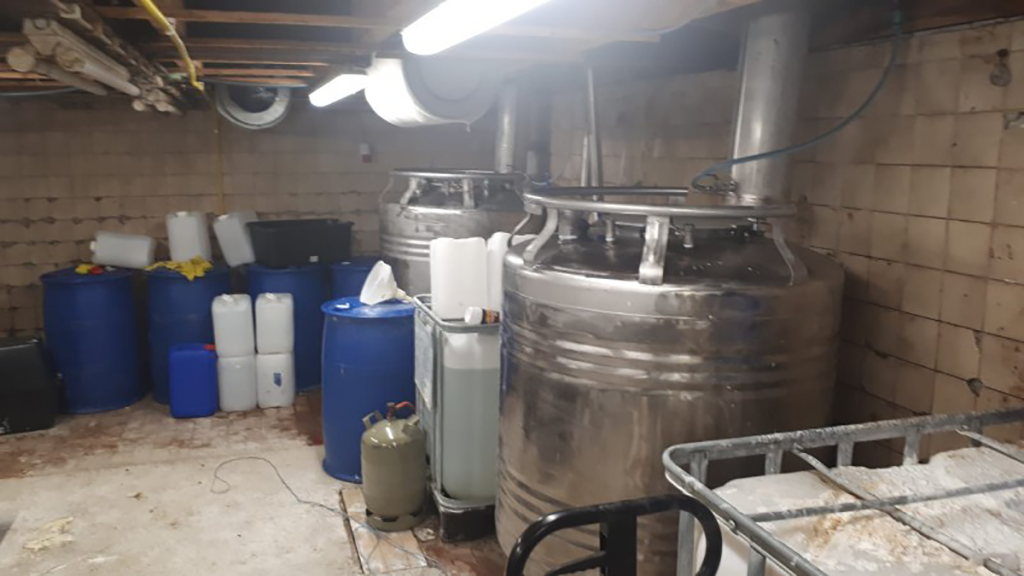 Gemeente Dalfsen wapent zich tegen drugslabs in het buitengebied Gemeente Dalfsen wapent zich tegen drugslabs in het buitengebied
