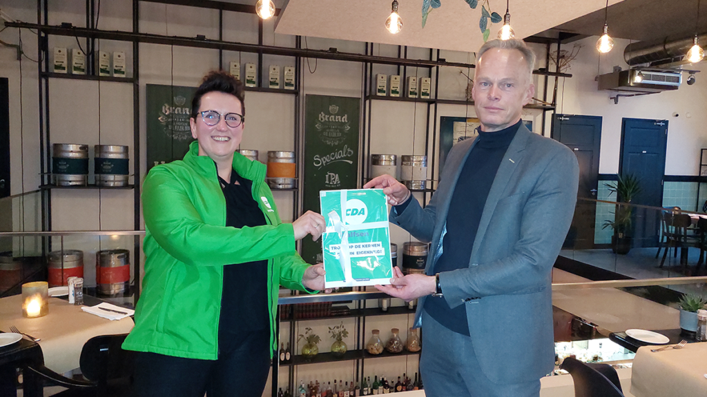 CDA Dalfsen trapt campagne af en presenteert verkiezingsprogramma met speerpunten: “Trots op haar kernen en hun eigenheid” CDA Dalfsen trapt campagne af en presenteert verkiezingsprogramma met speerpunten: “Trots op haar kernen en hun eigenheid”