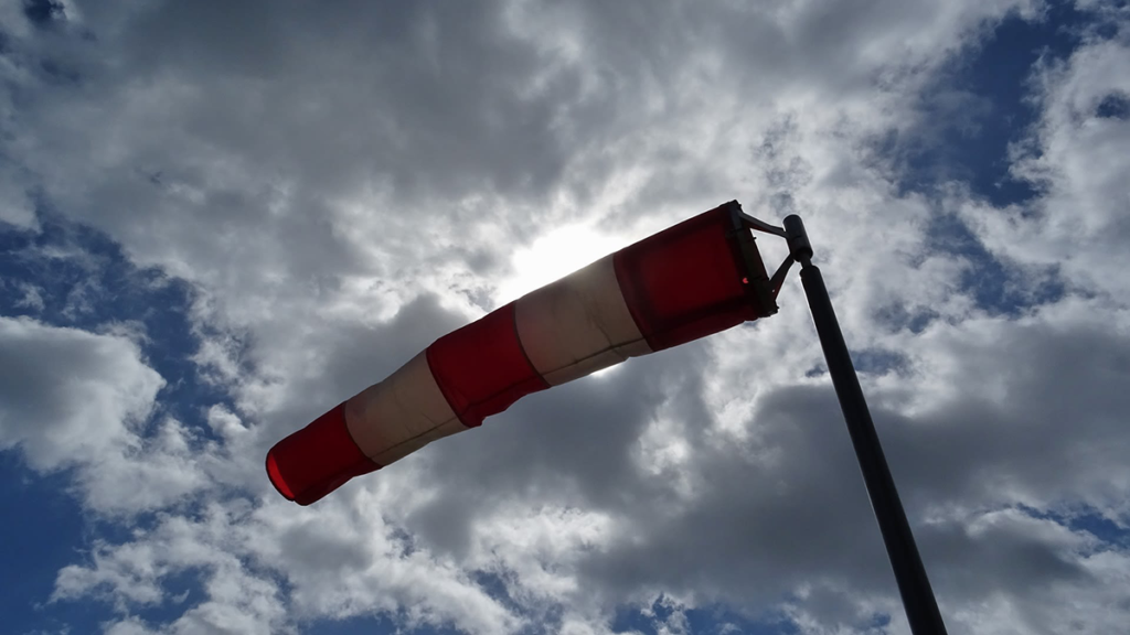 Storm Eunice slaat ongekend hard toe in IJsselland