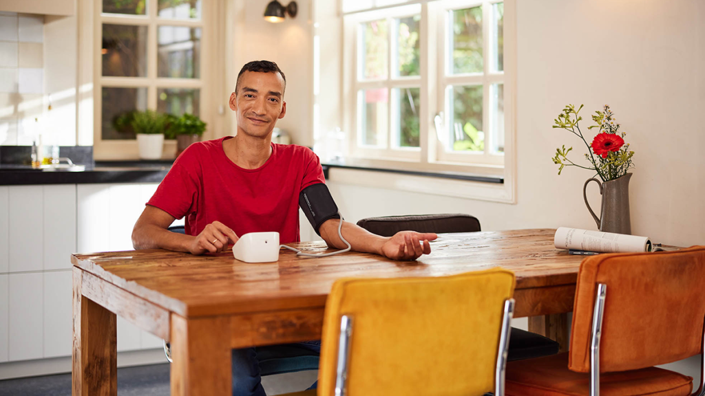Bibliotheek Dalfsen-Nieuwleusen bloeddrukmeetpunt Hartstichting
