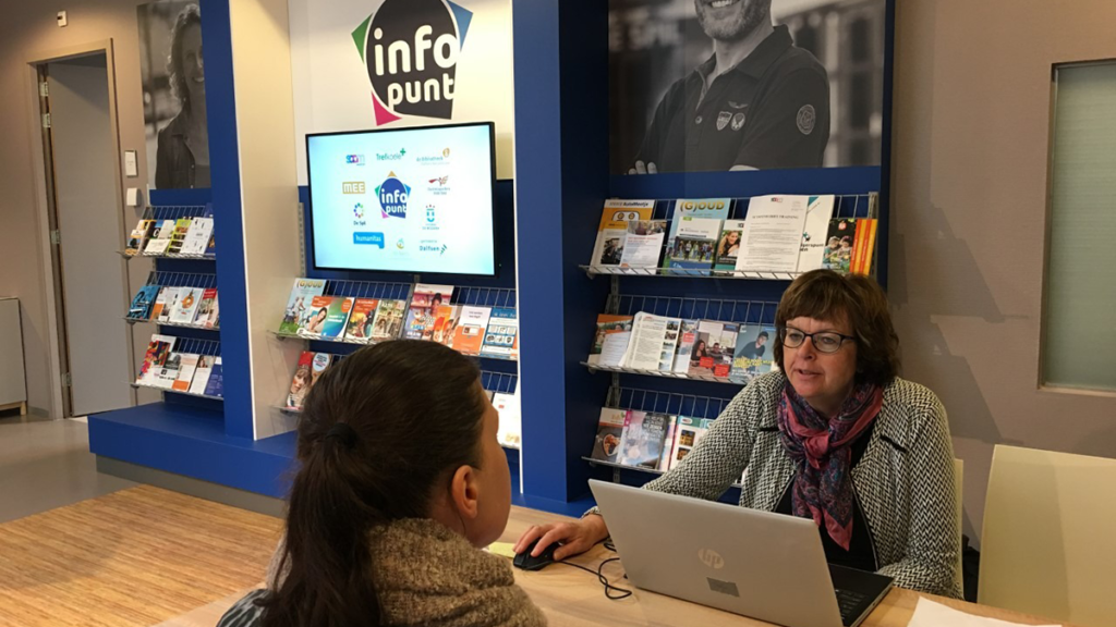 Infopunt alleen telefonisch bereikbaar van 25 juli tot 21 augustus