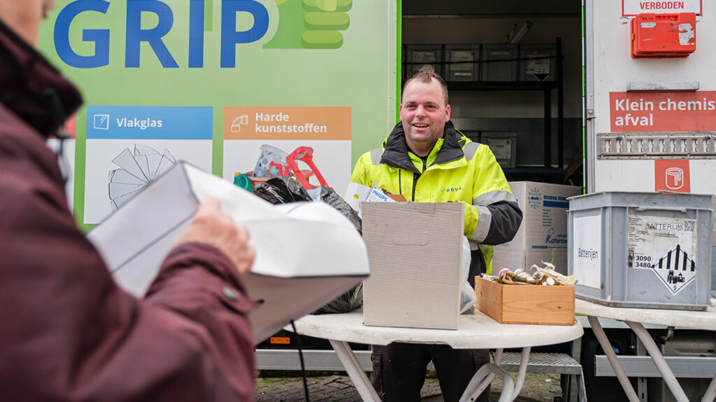 Vanaf 6 juni staat elke dinsdag de GRIP-wagen van ROVA in gemeente Dalfsen