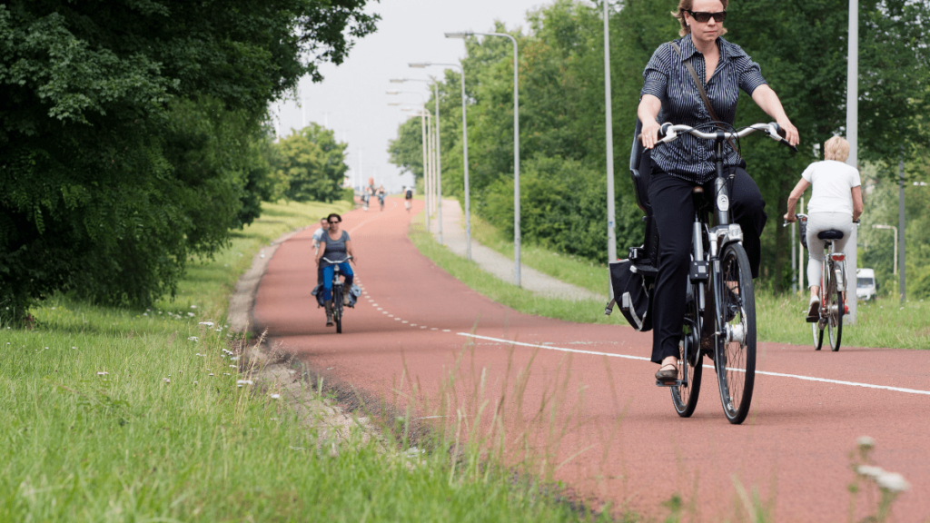 Onderzoek naar beleving Snelfietsroute Dalfsen (Hessenweg) naar Zwolle levert inzichten en verbeterpunten op
