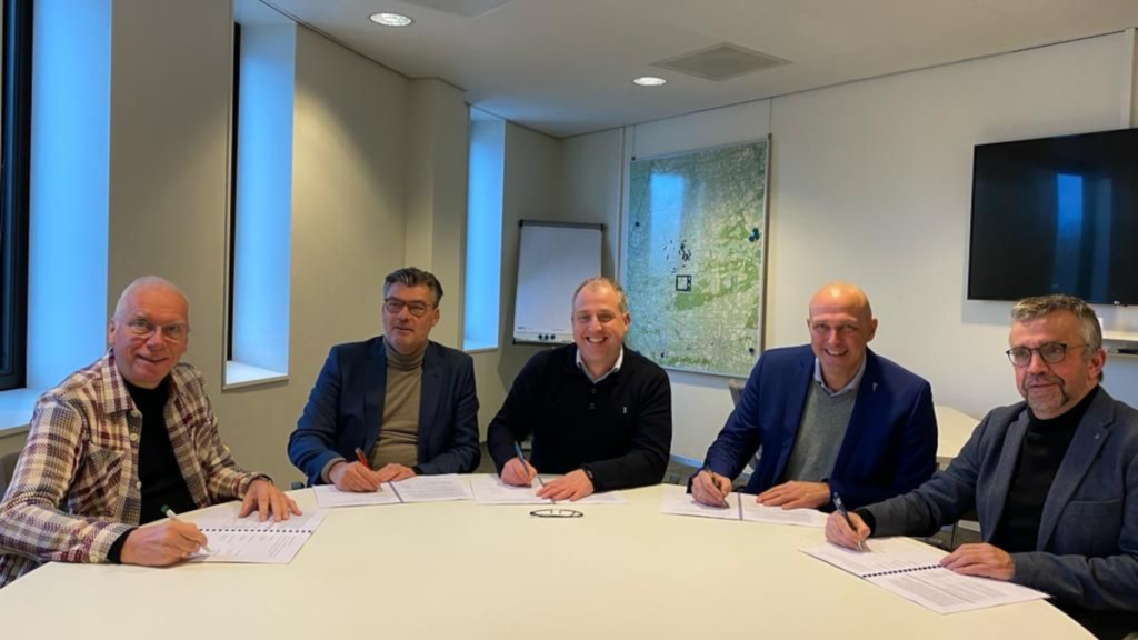 Gemeente ondertekent prestatieafspraken 2024 met woningcorporaties en huurdersverenigingen Gemeente ondertekent prestatieafspraken 2024 met woningcorporaties en huurdersverenigingen