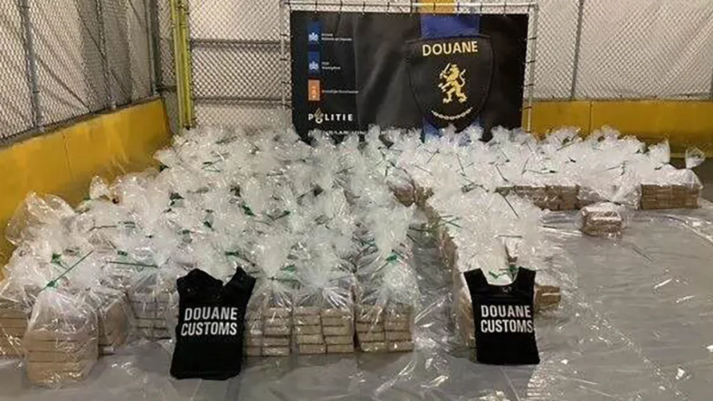 Dalfsenaar aangehouden bij grote coca&iuml;nevangst