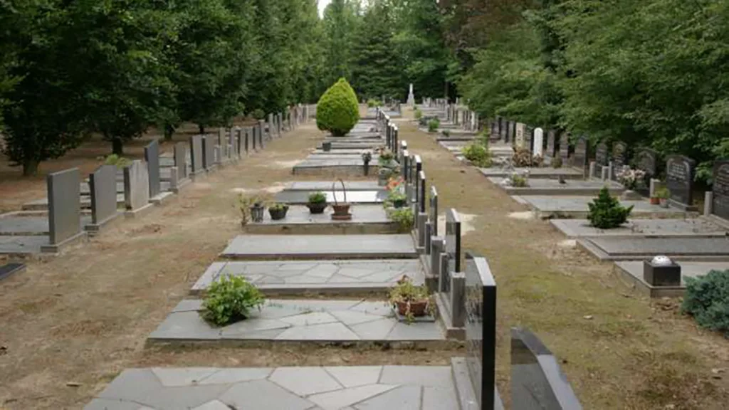 Toekomst begraafplaatsen Dalfsen: Gemeente presenteert nieuw beleid