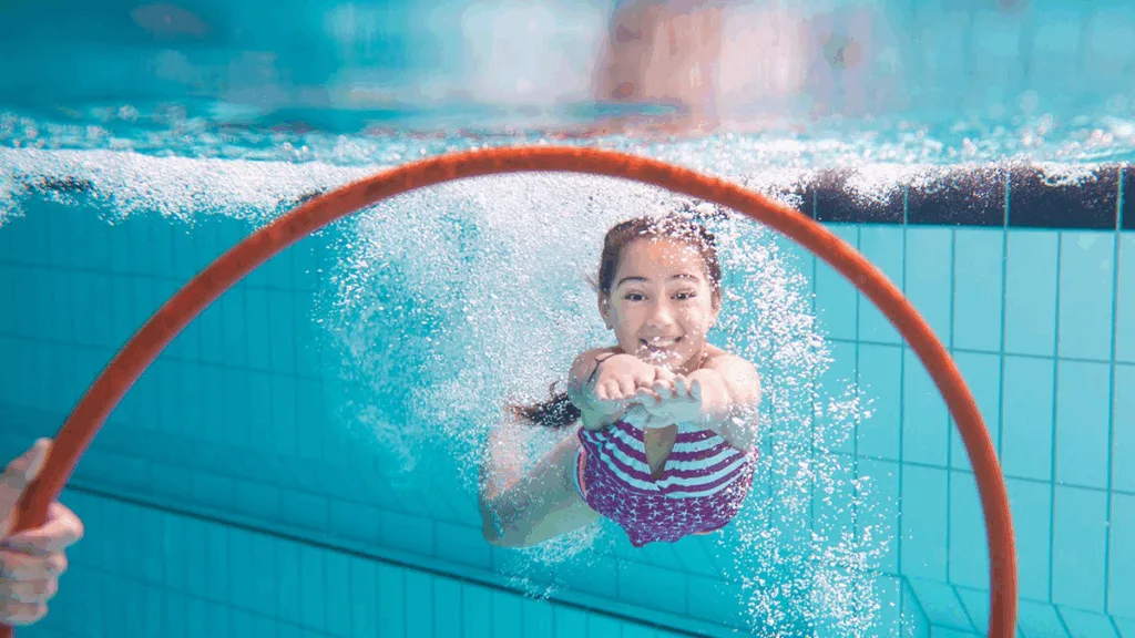 Instructeurstekort bedreigt zwemlessen in Dalfsen en Nieuwleusen