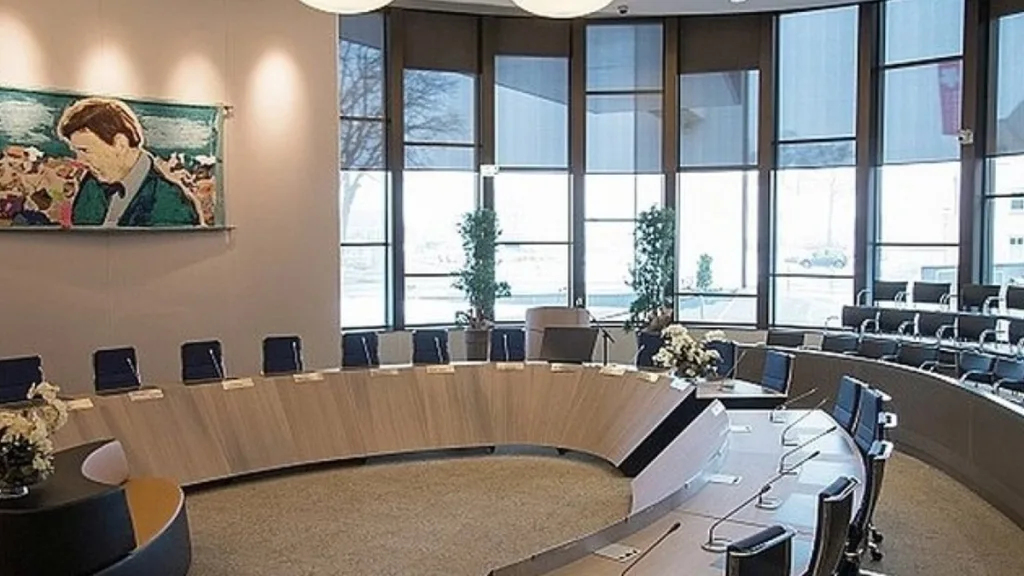 Terugblik raadsvergadering: debat over financiën en woningbouw
