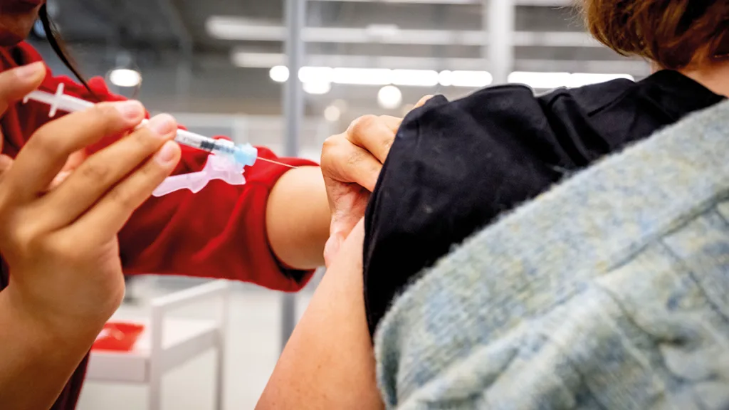 Start campagne coronaprik in IJsselland: wie is aan de beurt?