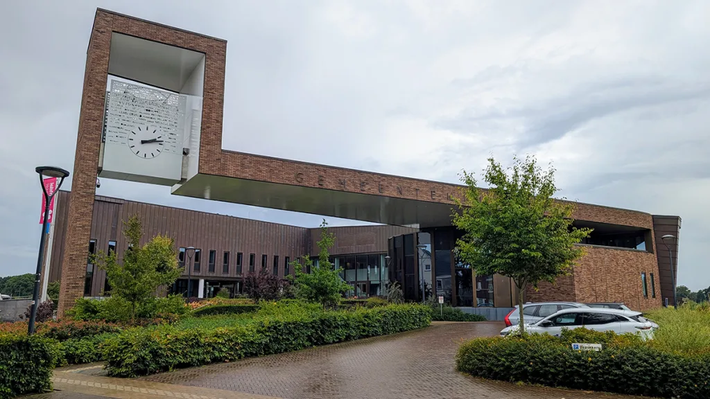 Dalfsen breidt opvang Oekra&iuml;ners uit na kritiek oppositie