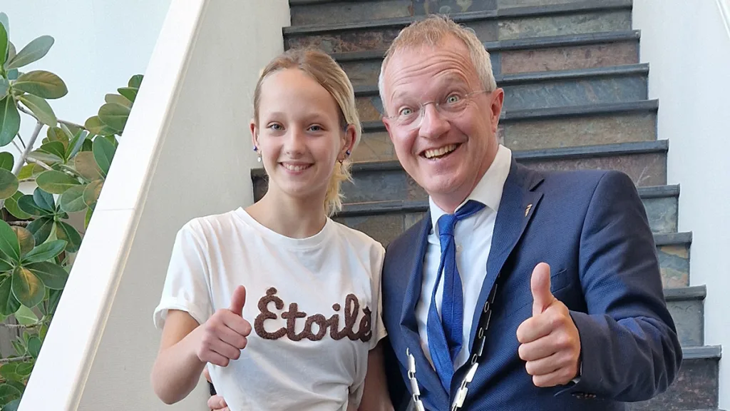 Milou Groen (12) uit Nieuwleusen nieuwe kinderburgemeester