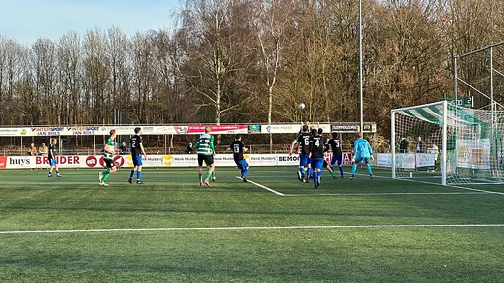 ASC’62 deelt punten met De Weide na bewogen duel ASC’62 deelt punten met De Weide na bewogen duel