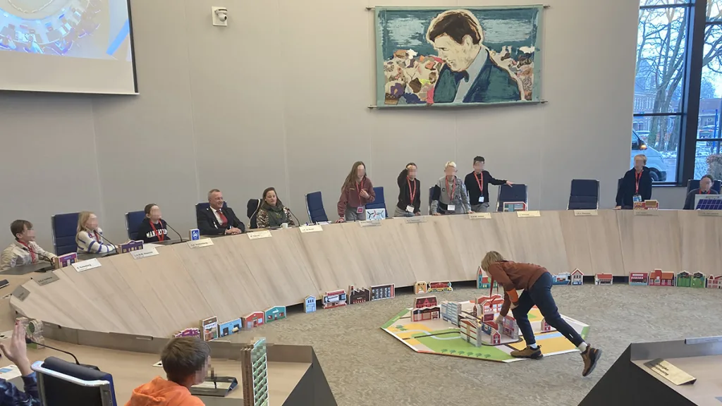 Dalfser jeugd ervaart democratie met Democracity Dalfser jeugd ervaart democratie met Democracity