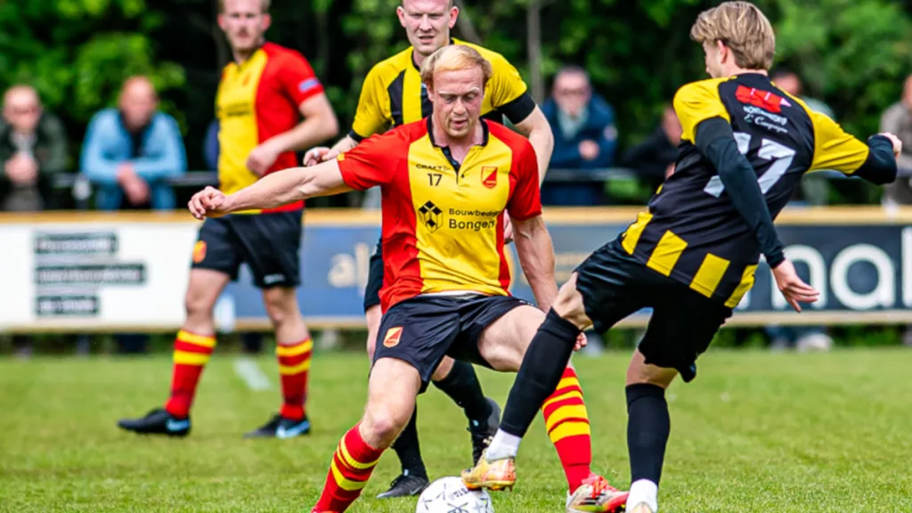 SV Dalfsen verliest laatste thuiswedstrijd met 1-5 SV Dalfsen verliest laatste thuiswedstrijd met 1-5
