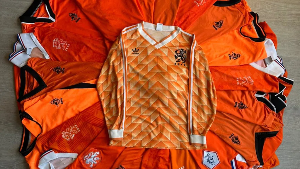 Voetbalfeest: 1000 shirts &amp; WK Oranje bij Kappers Dalfsen